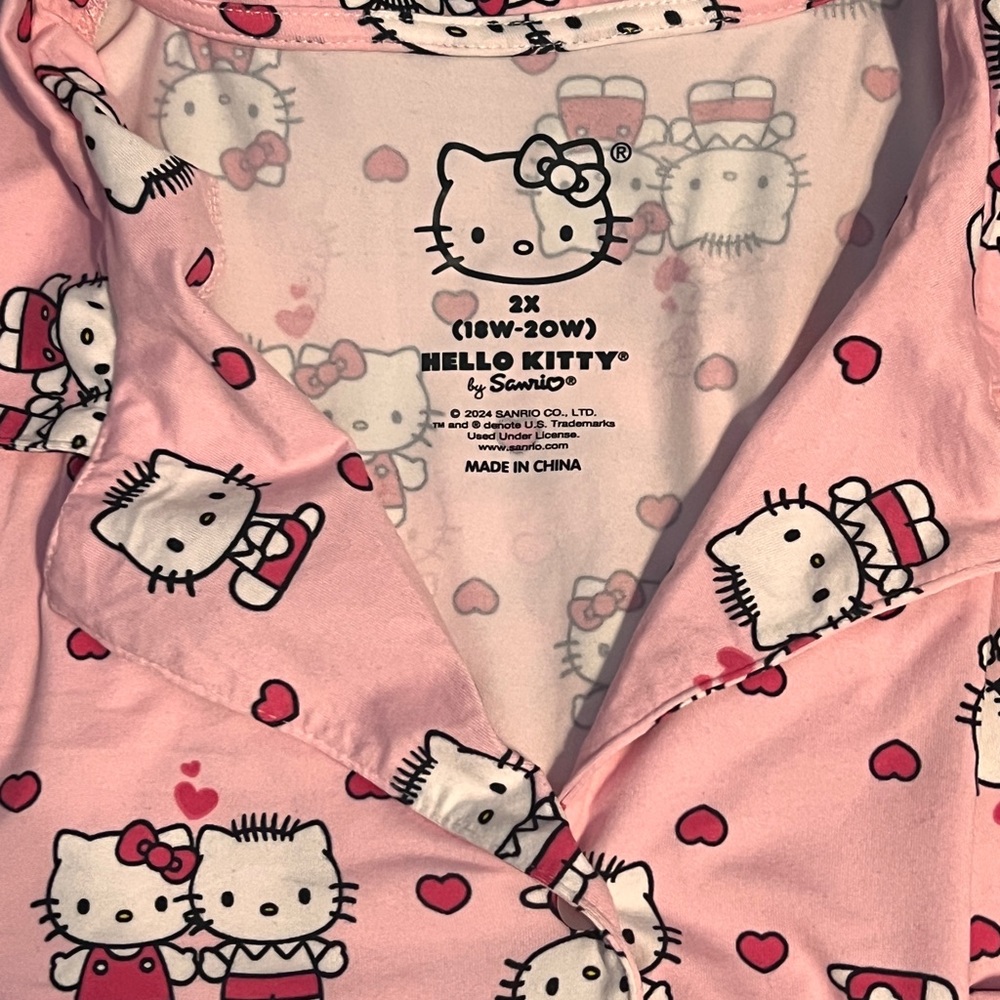 Hello kitty pjs bundle - Picture 2 of 5